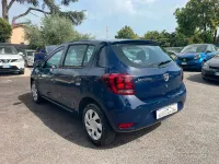 Usata Dacia Sandero Lauréate 90 CV (66 kW) 2017 Blu Berlina