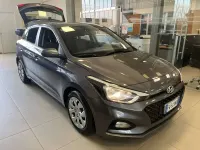 Usata Hyundai i20 75 CV (55 kW) 2019 Grigio metallizzato Utilitaria