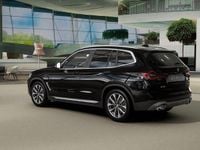 Usata BMW X3 Efficient Dynamics 190 CV (139 kW) 2022 Nero SUV