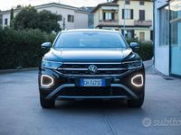 Usata VW T-Roc Style 110 CV (80 kW) 2022 Nero SUV