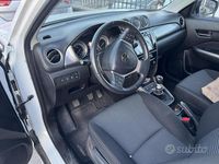 Usata Suzuki Vitara 140 CV (102 kW) 2023 Bianco SUV