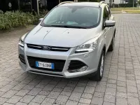 Usata Ford Kuga S 150 CV (110 kW) 2015 Grigio SUV
