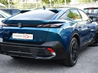 Usata Peugeot 408 GT 131 CV (96 kW) 2023 Blu metallizzato SUV