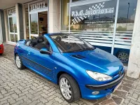 Usata Peugeot 206 CC 109 CV (80 kW) 2001 Cabrio