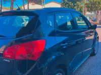 Usata Kia Venga 90 CV (66 kW) 2014 Nero Utilitaria