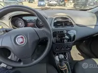 Usata Fiat Punto 77 CV (56 kW) 2017 Bluazzurro Utilitaria