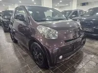 Usata Toyota iQ BlackLine 68 CV (50 kW) 2010 Viola Utilitaria