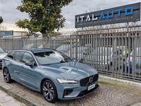 Usata Volvo V60 R-Design 303 CV (222 kW) 2021 Grigio Station wagon