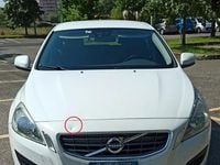 Usata Volvo V60 115 CV (84 kW) 2011 Bianco Station wagon