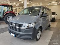 Usata VW Caravelle Trendline 110 CV (80 kW) 2023 Grigio Furgone