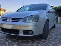 Usata VW Golf IV Sportline 140 CV (102 kW) 2004 Argento Berlina