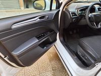 Usata Ford Mondeo Titanium 150 CV (110 kW) 2016 Bianco Berlina