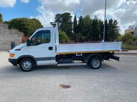 usata Iveco Daily ribalatabile