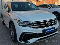 Usata VW Tiguan R-line 150 CV (110 kW) 2022 Bianco perlato SUV