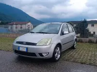 Usata Ford Fiesta 68 CV (50 kW) 2005 Utilitaria