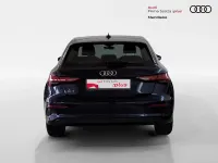 Usata Audi A3 Business 116 CV (85 kW) 2023 Blu navarra metallizzato Berlina