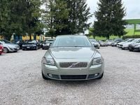 Usata Volvo V50 Momentum 179 CV (131 kW) 2007 Verde Station wagon