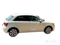 Usata Audi A1 105 CV (77 kW) 2014 Bianco Utilitaria