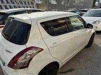 Brugt Suzuki Swift 75 HK (55 kW) 2010 Hvid Sedan
