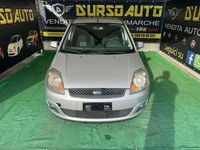 Usata Ford Fiesta Titanium 68 CV (50 kW) 2008 Grigio Berlina