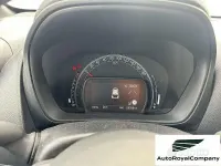 Usata Toyota Aygo X Lounge 72 CV (52 kW) 2022 Beige SUV