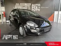 Usata Fiat Punto Street 69 CV (50 kW) 2018 Nero Utilitaria
