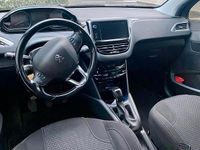 Usata Peugeot 208 100 CV (73 kW) 2018 Nero Utilitaria