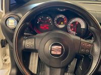 Usata Seat Leon CUPRA 382 CV (280 kW) 2007 Bianco Utilitaria