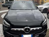 Usata Mercedes GLA200 Premium 150 CV (110 kW) 2021 Nero SUV