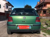 Usata VW Golf IV 101 CV (74 kW) 2002 Verde Berlina
