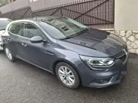 Usata Renault Mégane Zen 90 CV (66 kW) 2018 Grigio Berlina