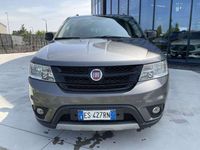 Usata Fiat Freemont 170 CV (125 kW) 2013 Grigio SUV