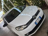 Usata VW Golf VI 105 CV (77 kW) 2011 Bianco Utilitaria