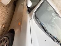 Usata Alfa Romeo 147 105 CV (77 kW) 2004 Grigio Utilitaria