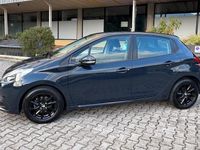 Usata Peugeot 208 Allure 74 CV (54 kW) 2016 Nero Utilitaria