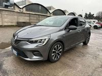 Usata Renault Clio V Techno 90 CV (66 kW) 2023 Grigio Utilitaria