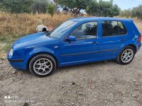 Usado VW Golf IV 90 CV (66 kW) 2000 Azul Berlina