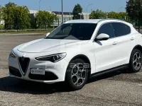 Usata Alfa Romeo Stelvio Business 160 CV (117 kW) 2019 Bianco SUV