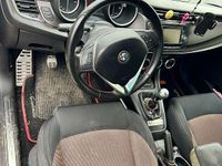 Usata Alfa Romeo Giulietta Exclusive 150 CV (110 kW) 2014 Berlina