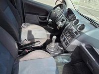 Usata Ford Fiesta 68 CV (50 kW) 2004 Berlina