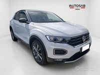 Usata VW T-Roc 150 CV (110 kW) 2018 Grigio SUV