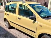 Usata Fiat Panda 69 CV (50 kW) 2007 Giallo Utilitaria