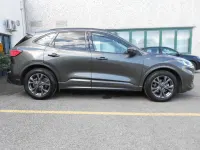 Usata Ford Kuga ST-Line 152 CV (111 kW) 2022 Grigio scuro metallizzato SUV
