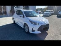 Usata Toyota Yaris Hybrid Active 92 CV (67 kW) 2024 Bianco Utilitaria