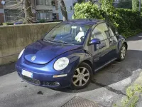 Begagnad VW New Beetle 105 HK (77 kW) 2007 Blå Halvkombi