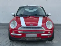 Usata Mini Cooper 116 CV (85 kW) 2004 Rosso Utilitaria