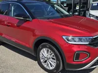 Usata VW T-Roc Style 116 CV (85 kW) 2023 Rosso SUV