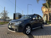 Usata Dacia Sandero Stepway 87 CV (63 kW) 2010 Grigio SUV