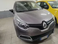 Usata Renault Captur Zen 90 CV (66 kW) 2016 Grigio SUV