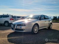 Usata Alfa Romeo 159 Progression 120 CV (88 kW) 2010 Grigio Station wagon